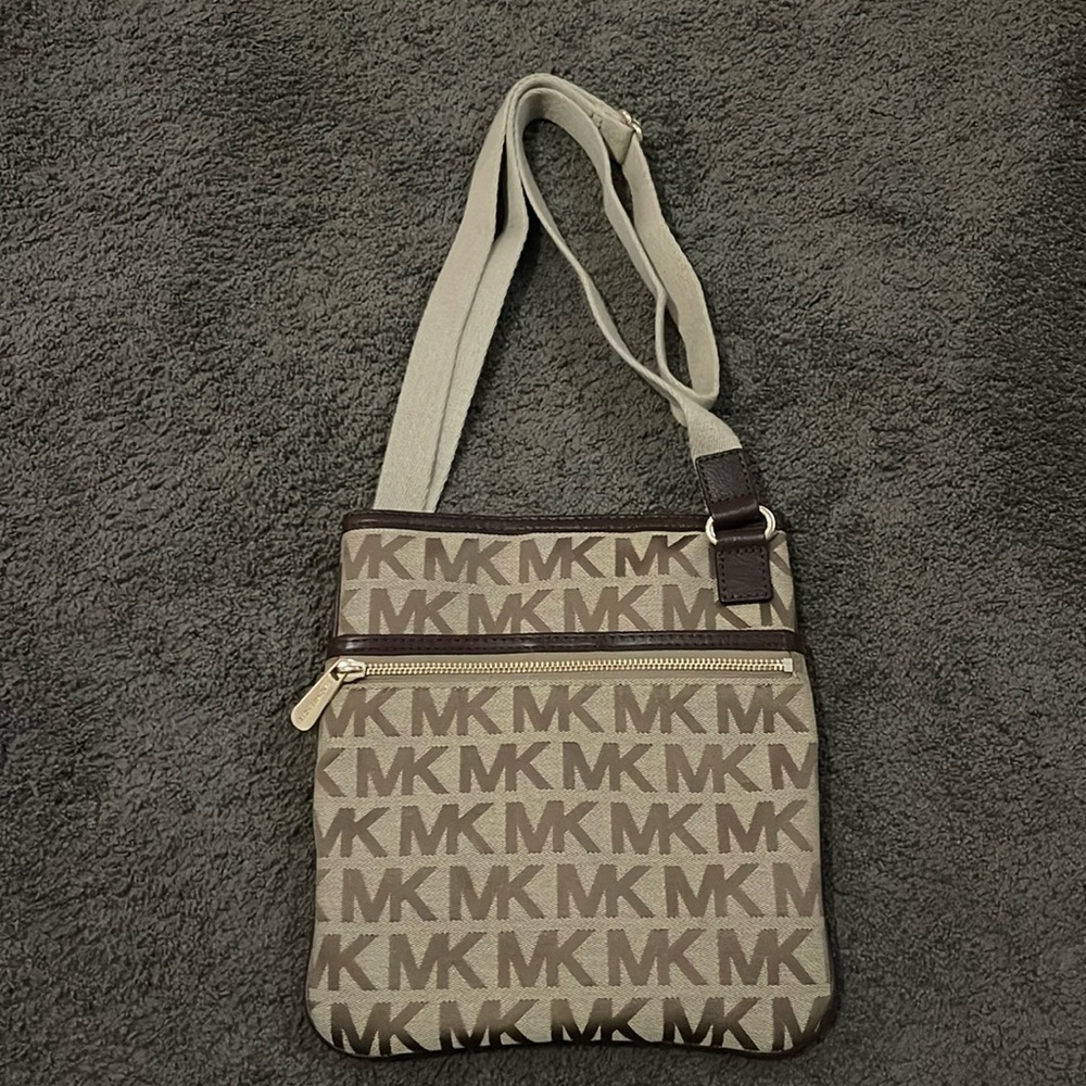Michael Kors crossbody